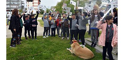 Öğrenciler sevimli dostları unutmadı