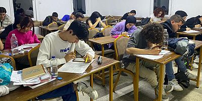 Öğrenciler soru çözüm kampına girdi