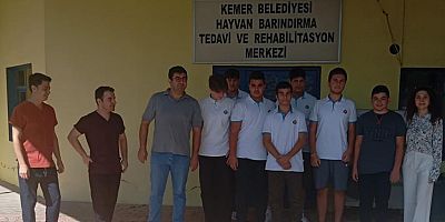 Öğrencilerden barınağa ziyaret