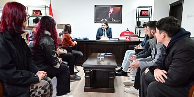 Öğrencilerden Kaymakam Çam’a ziyaret