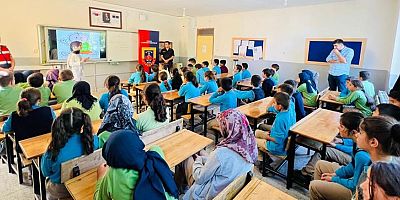 Öğrencilere akran zorbalığı eğitimi