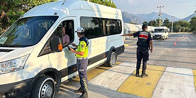 Okul Servis Araçları Denetlendi