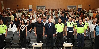 Okul Servis Araçları Şoför ve Rehber Personeline Yönelik Eğitim Toplantısı Düzenlendi