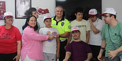 Otizmli Gençlere ve Ailelerine Trafik Eğitimi