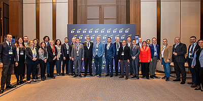 Otomotiv sektörü temsilcileri, EY Türkiye tarafından düzenlenen yuvarlak masa toplantısında bir araya geldi