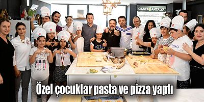 Özel çocuklar pasta ve pizza yaptı