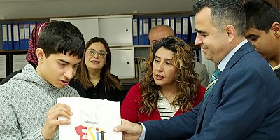 Özel öğrenciler kitaplarla buluştu