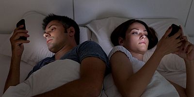 Pandemi çiftler arasında problemlere yol açabiliyor!