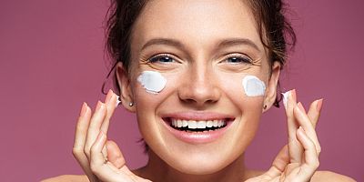 Pandemi cildimizi erken yaşlandırıyor!