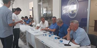 Pazar yerinde kuralar çekildi