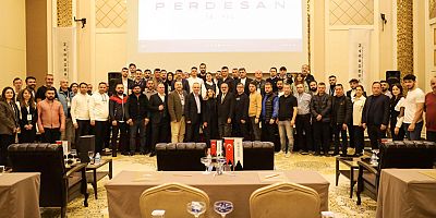 Perdesan Jaluzi 15. yaşını kutladı