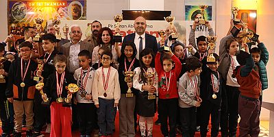 Pir Sultan Abdal Anma Satranç Turnuvası düzenlendi