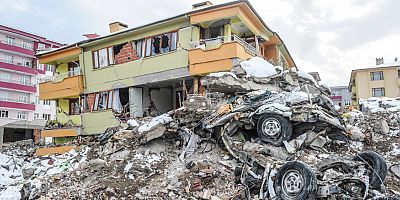 Prof. Dr. Baykan Günay: “Deprem bölgesinde planlama için GAP projesi yaklaşımı izlenebilir”