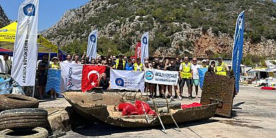 QTerminals Antalya’dan Balıkçı Barınağı Temizliğine Destek