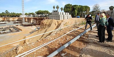 Rektör Özkan, Hastane İnşaat Alanlarını Gezdi