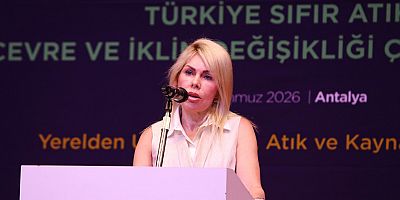 Rektör Özkan, Türkiye Sıfır Atık, Çevre ve İklim Değişikliği Çalıştayı’na Katıldı 