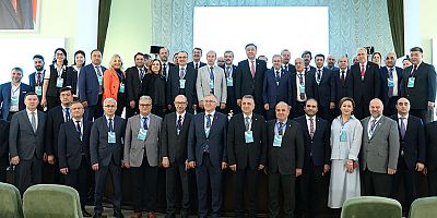 Rektör Türkdoğan Azerbaycan'da