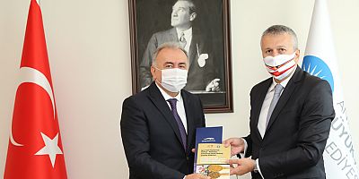 Romanya Büyükelçisi Sopanda Büyükşehir’i ziyaret etti
