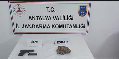 Ruhsatsız tabanca ve esrar taşıyan iki şüpheli yakalandı