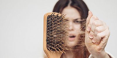 Saçlarınız Mevsimsel Olarak Dökülüyorsa Tedaviye İlkbaharda Başlayın