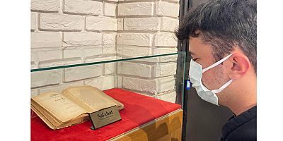 Safahat, Cemil Meriç Kütüphanesi’nde sergileniyor