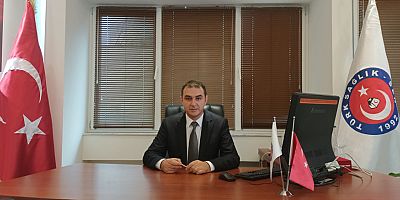 Sağlık çalışanları sorunlarına kalıcı çözüm istiyor