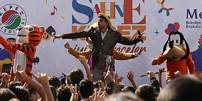 Sahne Kepez öğrencilerle buluştu