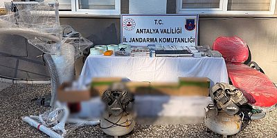 Sahte Diploma Kullanımı ve Gümrük Kaçağı Tıbbi Malzeme Ele Geçirildi