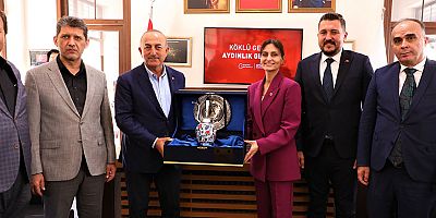Saniye Başkan Çavuşoğlu’nu ağırladı