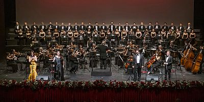 Senfonik Neşet Ertaş Türküleri Antalya DOB sahnesinde