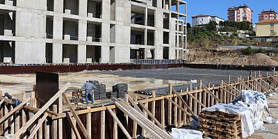 Serik Kültür Merkezi bünyesindeki düğün salonunun inşaatına başlandı