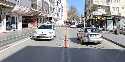 Serik’te Prof. Dr. Yaşar Uçar Caddesi çift yönlü ulaşıma açıldı