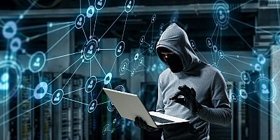 Sevgililer Günü'nde en kötü hediye hackerlerden geliyor