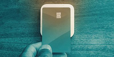 Siber suçluların yeni tekniği: Kurbanlarının kart bilgilerini kendi telefonlarına aktarıyorlar