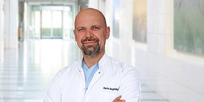 Sinir sıkışması bardak tutmaya bile engel