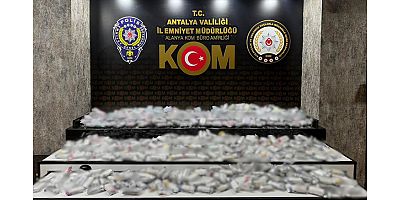 Son bir haftada 28 bin 920 adet makaron ele geçirildi
