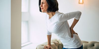 Sonbahar mevsiminde bel ağrısına dikkat! 