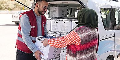 Sosyal yardımlarla Kepez’de yüzler gülüyor