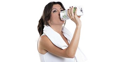 Spordan sonra en az 500 ml süt tüketerek enerjinizi geri kazanın