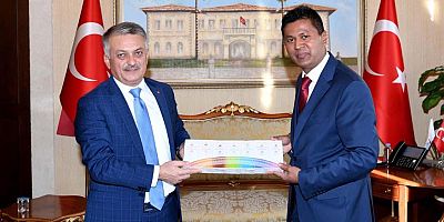 Sri Lanka Ankara Büyükelçisi Hassen Vali Yazıcı’yı ziyaret etti