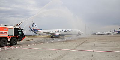 SunExpress, Antalya’dan uçuş düzenleyen ilk havayolu oldu