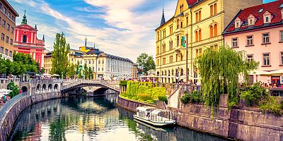 SunExpress, bu yaz Antalya’dan 11 yeni destinasyona uçacak