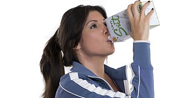 Süt içerek soğuğa karşı direnç kazanın