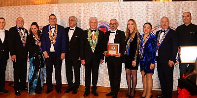 Tadım ustalarına aşk temalı lezzetler sunuldu