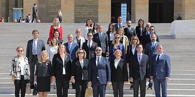 TAİDER’den Atatürk’e Ziyaret