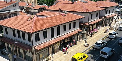 Tarihi Üzüm Pazarında 53 dükkan tamamlandı