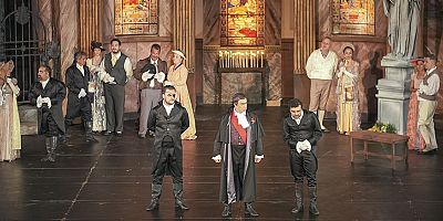 Tarihin Kalbinde Bir Opera Efsanesi: TOSCA
