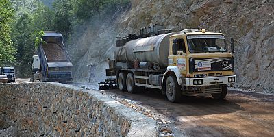 Taşatan grup yolu asfaltlandı