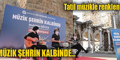 Tatil müzikle renklendi