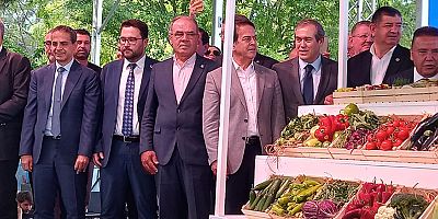 Tekin, Antalya FoodFest 2025 Açılışında Yoğun İlgi Gördü